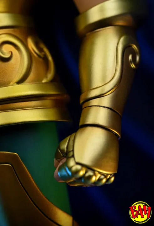 Iron Studios: Art Scale 1/10 Aquarius Camus Statue (Saint Seiya)