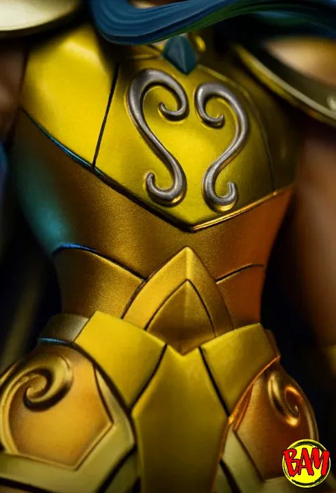Iron Studios: Art Scale 1/10 Aquarius Camus Statue (Saint Seiya)