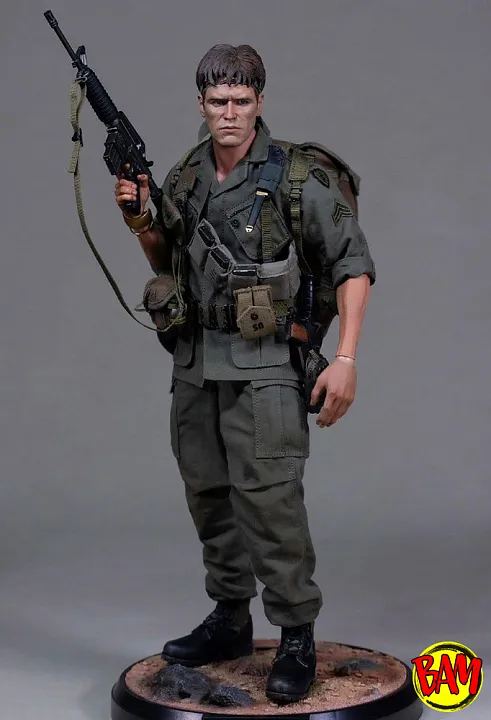DAMTOYS: DMS047 Sergeant Elias 1/6 Scale Action Figure (Platoon)