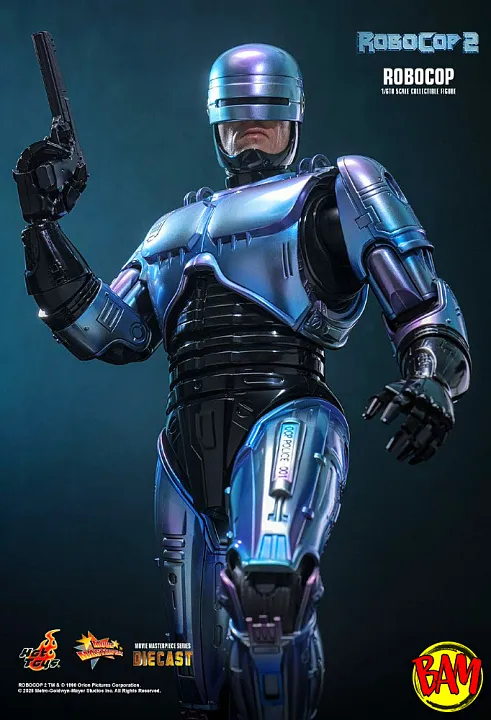 Hot Toys: MMS827D74 RoboCop 1/6 Scale Action Figure (RoboCop 2)