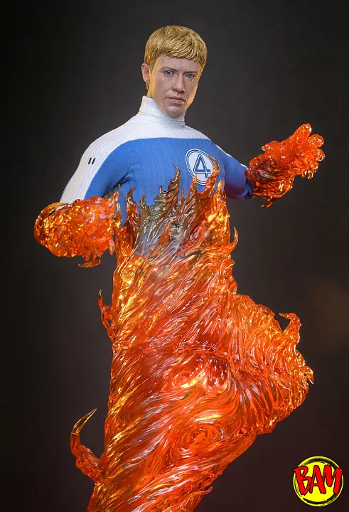 Hot Toys: MMS829 Human Torch 1/6 Scale Actionfigur (Fantastic Four)