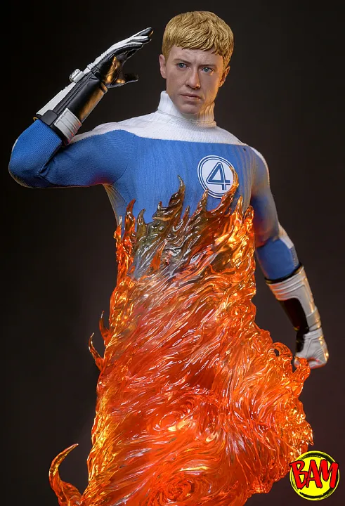 Hot Toys: MMS829 Human Torch 1/6 Scale Action Figure (Fantastic Four)