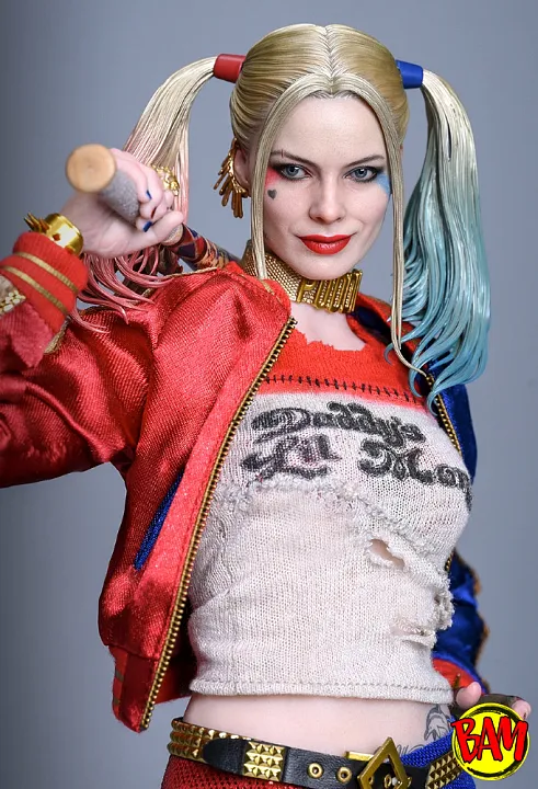 Hot Toys: MMS841 Harley Quinn 1/6 Scale Action Figure (Suicide Squad)