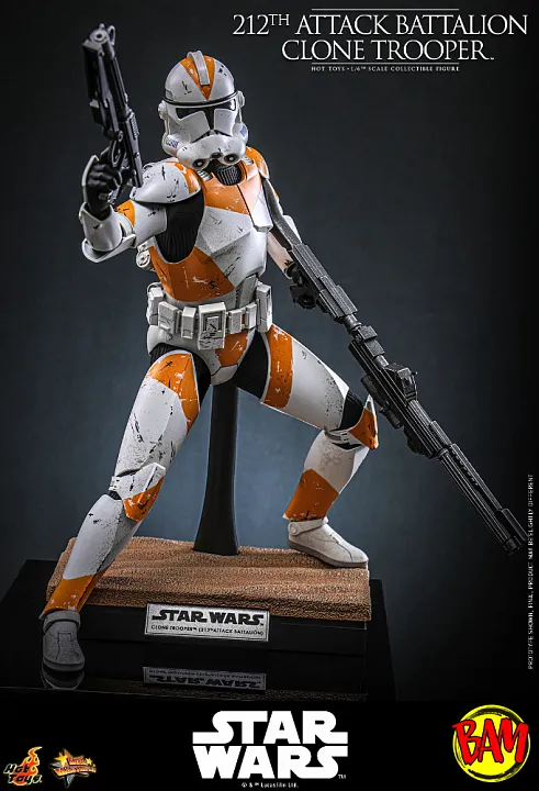 Hot Toys: MMS851 | 212th Attack Battalion Clone Trooper 1/6 Scale Action Figure (Star Wars)