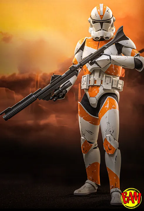 Hot Toys: MMS851 | 212th Attack Battalion Clone Trooper 1/6 Scale Action Figure (Star Wars)
