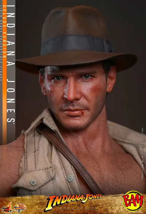 Hot Toys: MMS861 Indiana Jones 1/6 Scale Action Figure Deluxe Version (The Tempel of Doom)