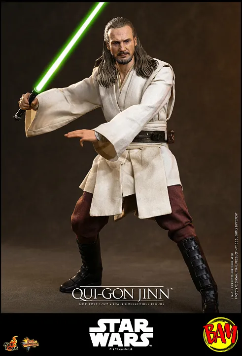 Hot Toys: MMS880 Qui-Gon Jinn 1/6 Scale Actionfigur (Star Wars)