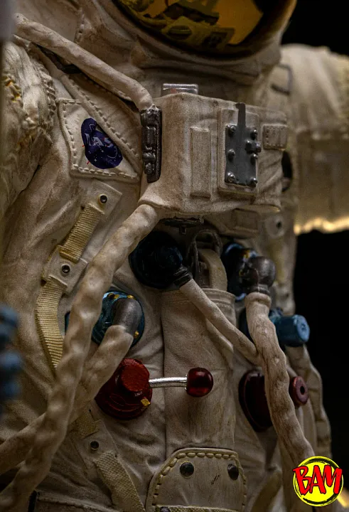 Iron Studios: Legacy Replica 1/4 Apollo 11 Astronaut Statue (NASA)