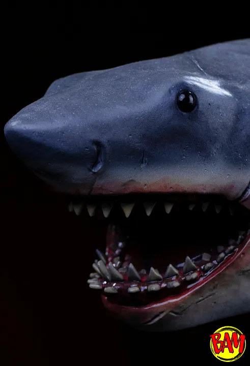 Iron Studios: Deluxe Art Scale 1/10 Steven Spielberg 50th anniversary Statue (Der weiße Hai)