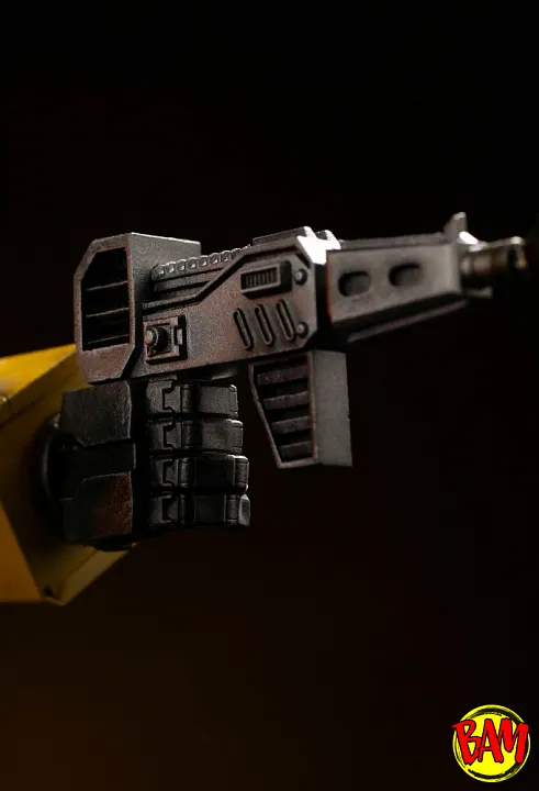 Iron Studios: Demi Art Scale 1/20 Bumblebee Statue (Transformers)