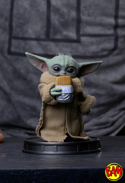 Iron Studios: Grogu Food Cart Snack Statue (Star Wars | The Mandalorian and Grogu)