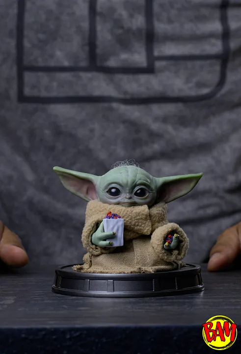 Iron Studios: Grogu Popcorn Time Statue (Star Wars | The Mandalorian and Grogu)