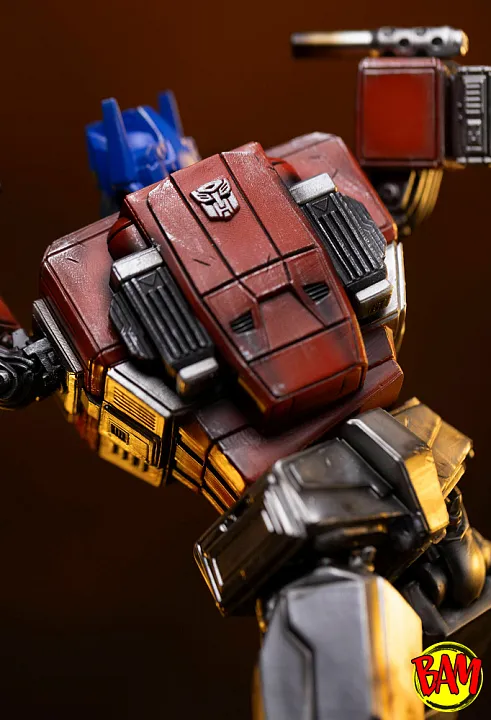 Iron Studios: Demi Art Scale 1/20 Optimus Prime Statue (Transformes)
