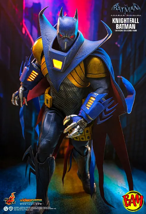 Hot Toys: VGM62 Knightfall Batman 1/6 Scale Action Figure (Arkham Origins)