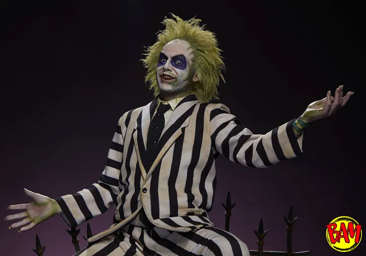 Sideshow: Premium Format Figure Beetlejuice (Mixed Media)