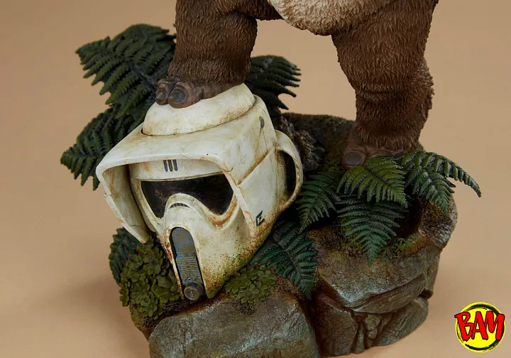 Sideshow: Premium Format Figure Wicket (Star Wars)