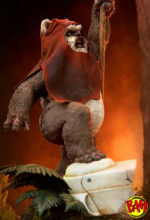 Sideshow: Premium Format Figure Wicket (Star Wars)