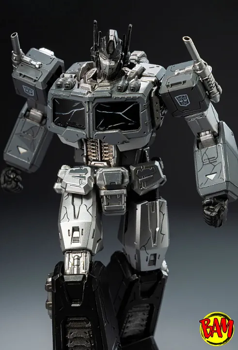 threezero: MDLX Optimus Prime (Sleep Mode | Transformers)
