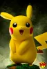 Sideshow: Pikachu Life-Size Statue (Pokémon)
